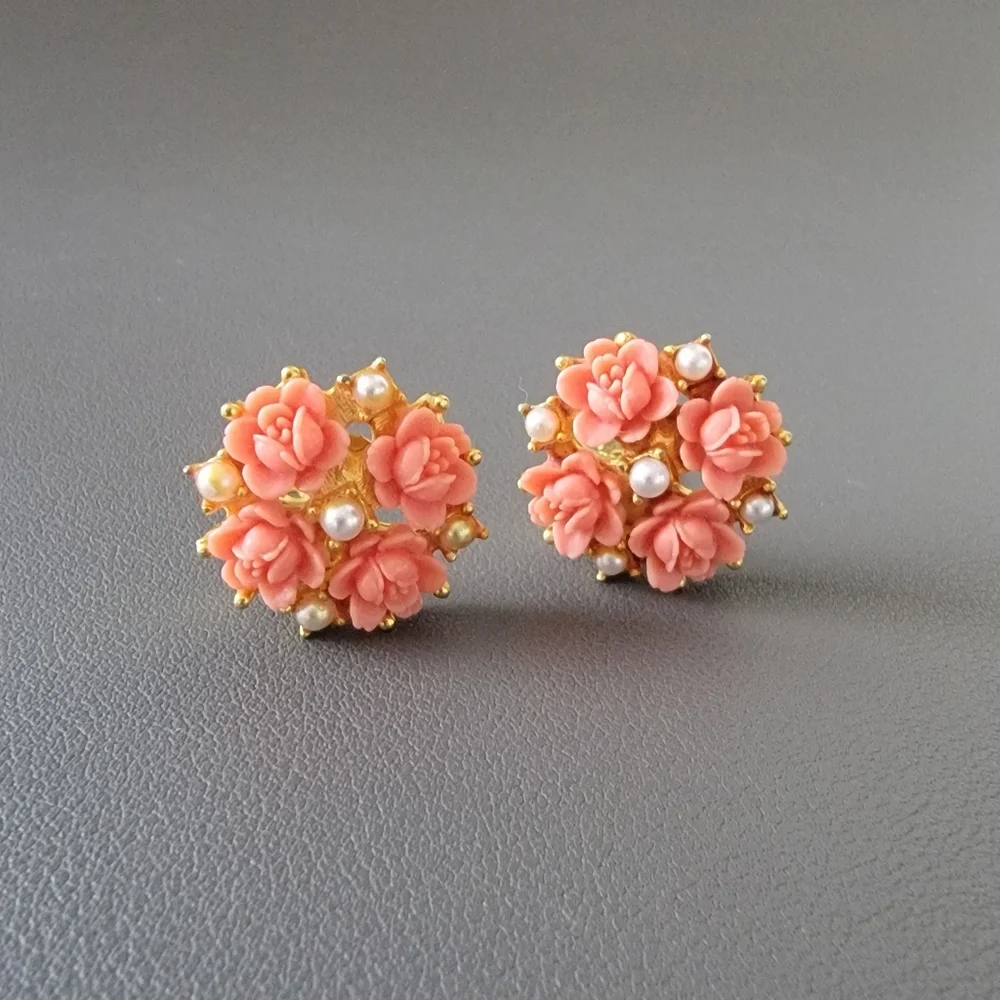 Vintage peach floral and pearl earrings